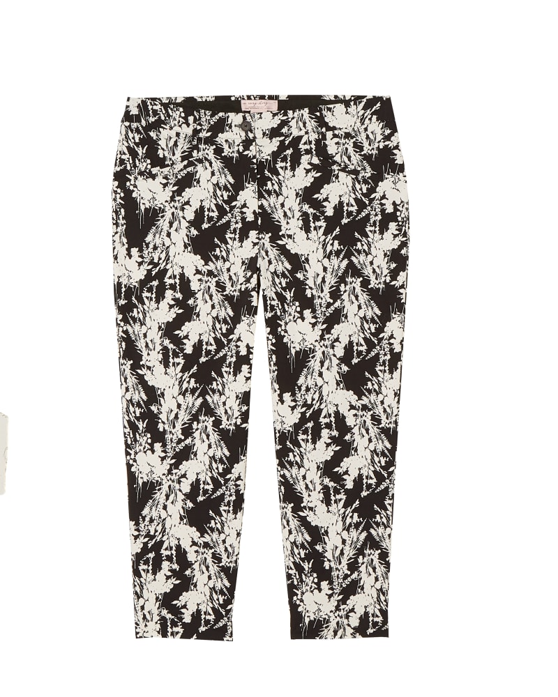 Front of plus size  by In Every Story | Dia&Co | dia_product_style_image_id:136875